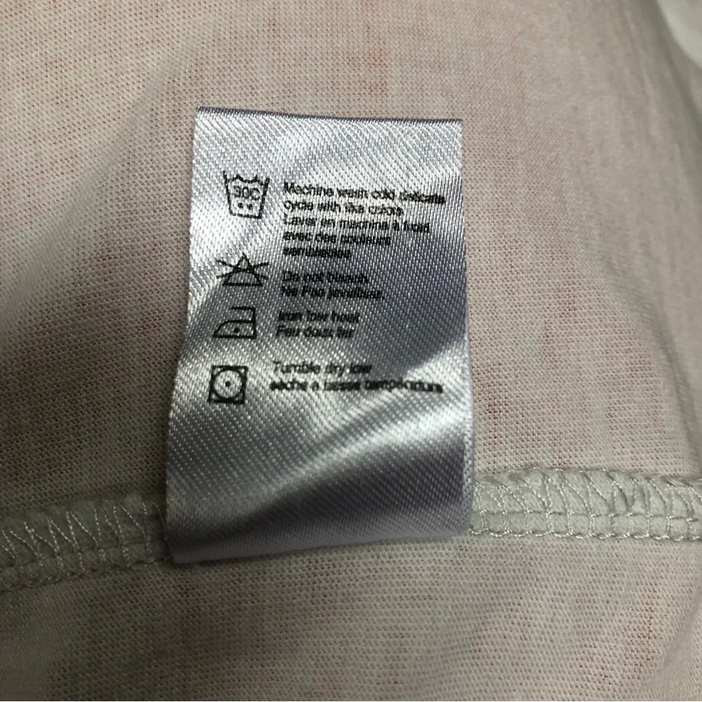 Chaser grey/white raglan ladies top. Size Small - Picture 5 of 5